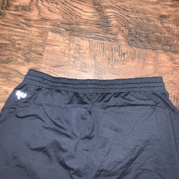RYU Shorts - Picture 3 of 3